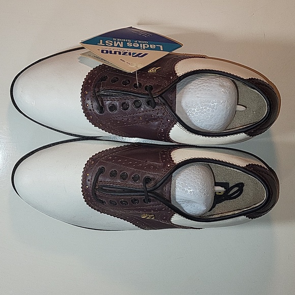 NWOT Mizuno Ladies MST Golf Shoes (5 1/2) - Picture 2 of 11